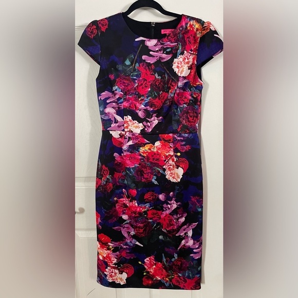 Betsey Johnson Dresses & Skirts - Betsey Johnson Vibrant Floral Mini Dress